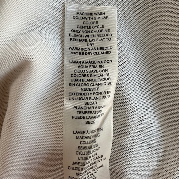 White House Black Market 3/4 Sleeve Lace Overlay Blouse Top NWT Size S - Picture 10 of 11